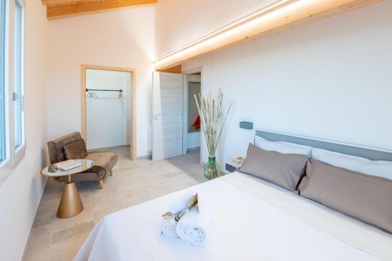 Casal Del Sole - La Ginestra Apartment Montefelcino Bagian luar foto